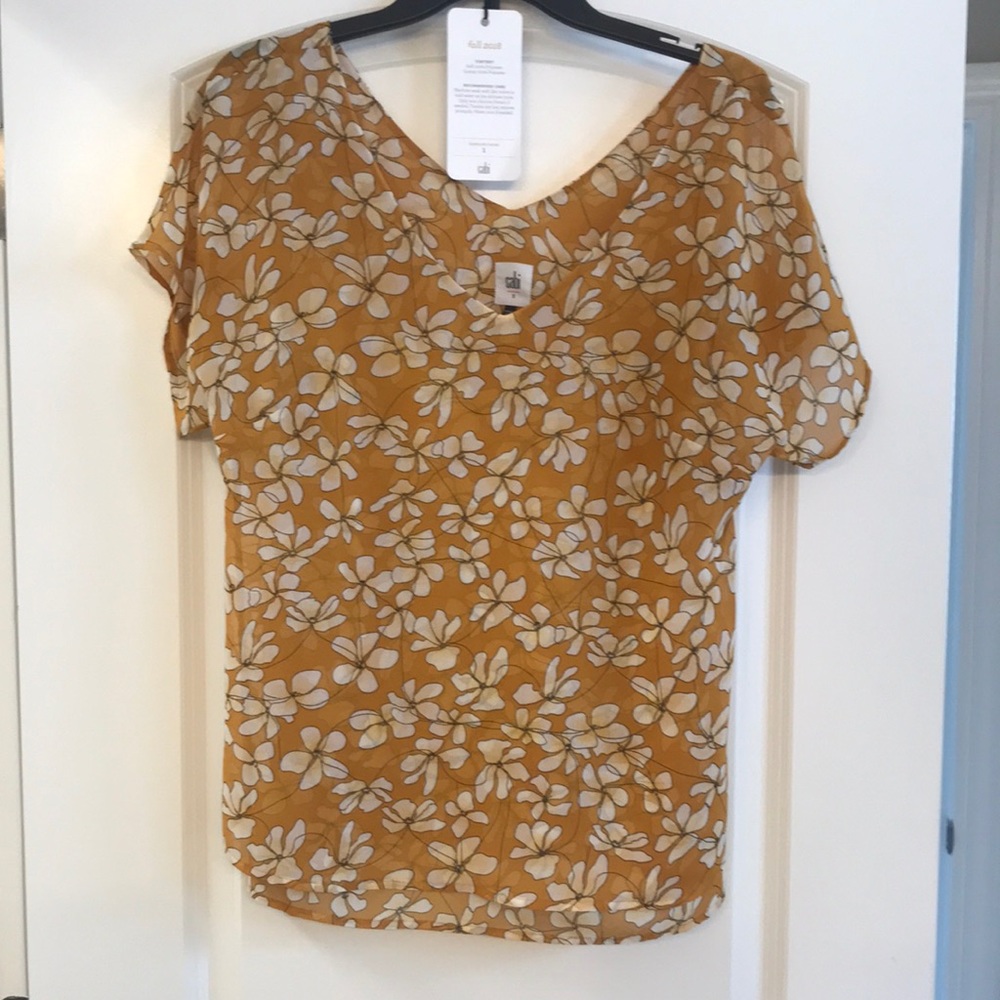New with stag Cabi Blouse